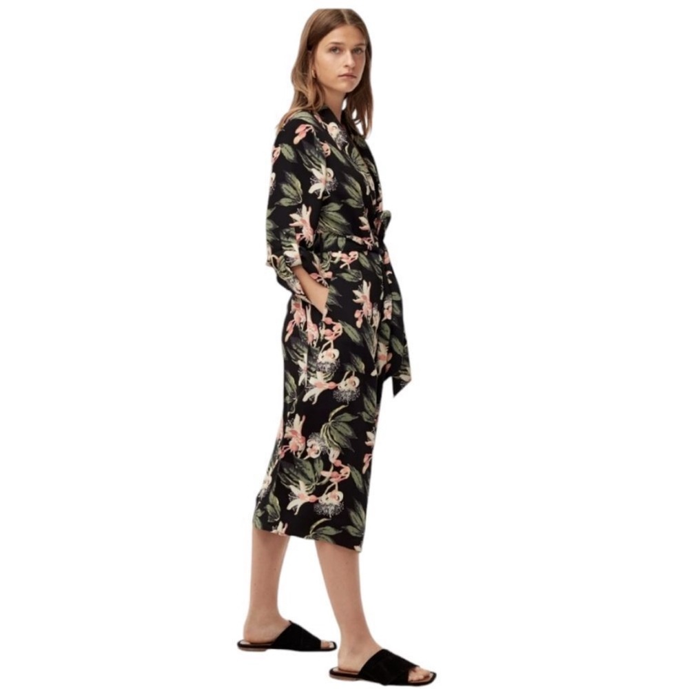 Aritzia Babaton Kahlo Floral Print Black Duster Robe Kimono Dress Size Small